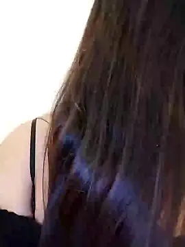 Snapshot of piiruwx chatting on December 28, 6:18 pm piiruwx online show from December 28, 6:18 pm