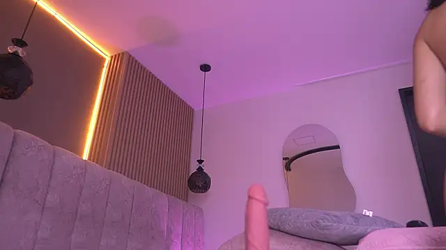 violeta aroca online show from June 4, 3:11 am