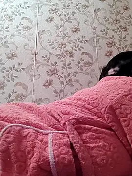 Zulfiya Bruce online show from March 8, 2:37 am