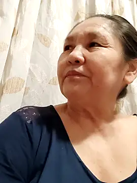 Snapshot of Zulfiya_Bruce chatting on February 8, 6:49 pm Zulfiya Bruce online show from February 8, 6:49 pm