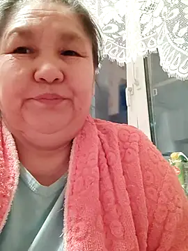 Snapshot of Zulfiya_Bruce chatting on February 21, 3:25 pm Zulfiya Bruce online show from February 21, 3:25 pm