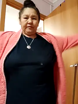 Zulfiya Bruce online show from December 16, 7:51 pm