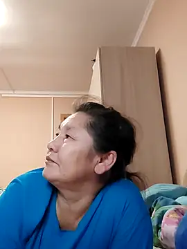 Snapshot of Zulfiya_Bruce chatting on September 28, 8:27 pm Zulfiya Bruce online show from September 28, 8:27 pm