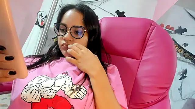 CAMILA--REY online show from October 31, 8:27 pm