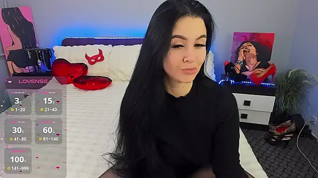 Snapshot of KeiraChoCo chatting on November 9, 7:29 pm KeiraChoCo online show from November 9, 7:29 pm