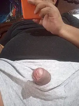 C4RL170S online show from April 13, 11:31 pm