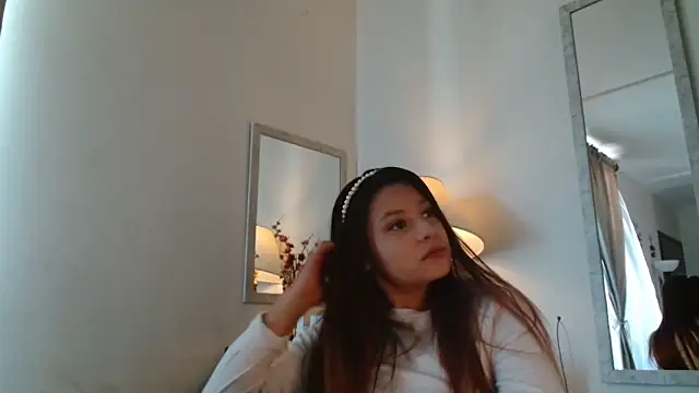 3littleschoolteens online show from March 26, 6:06 pm