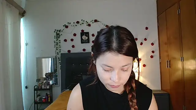 3littleschoolteens online show from February 23, 6:08 pm