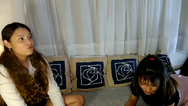3littleschoolteens online show from July 5, 2:16 am