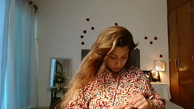 3littleschoolteens online show from May 10, 9:49 pm