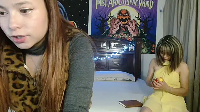 3littleschoolteens online show from March 3, 3:57 am