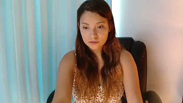 3littleschoolteens online show from June 13, 9:46 pm