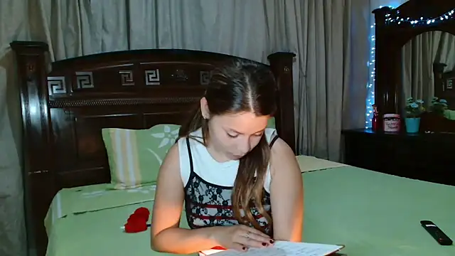 3littleschoolteens online show from May 16, 6:34 am