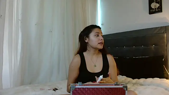 3littleschoolteens online show from January 18, 10:13 pm