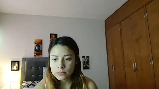 3littleschoolteens online show from November 5, 5:49 pm