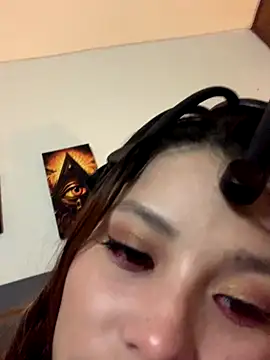 3littleschoolteens online show from November 17, 6:17 am