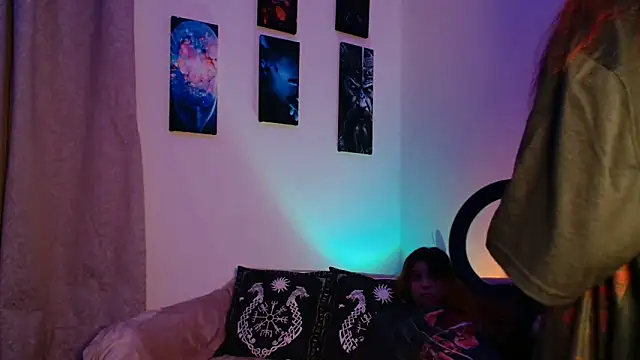 3littleschoolteens online show from March 23, 5:54 am
