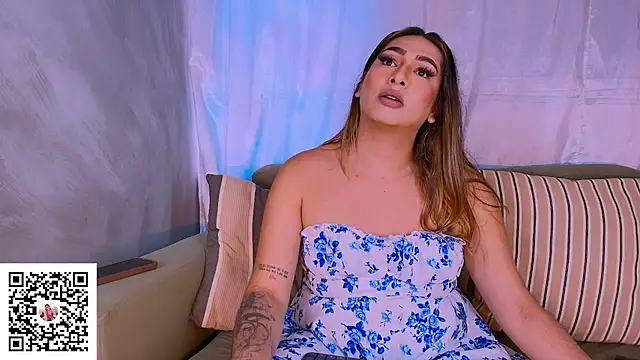 ISABELLASSMITH online show from November 14, 9:40 pm