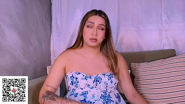 ISABELLASSMITH online show from October 21, 12:32 am