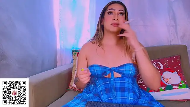 ISABELLASSMITH online show from November 26, 4:07 pm