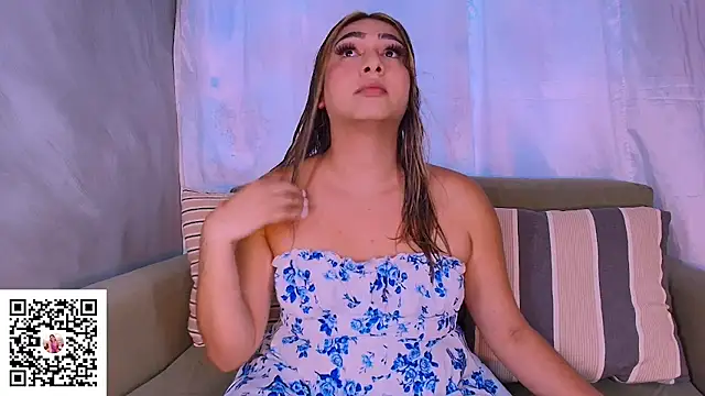 ISABELLASSMITH online show from September 23, 4:25 pm