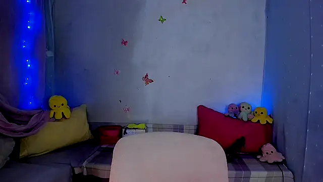 LickLizzy online show from September 18, 12:02 am