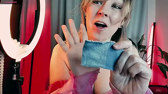 5 in one online show from February 14, 5:07 am