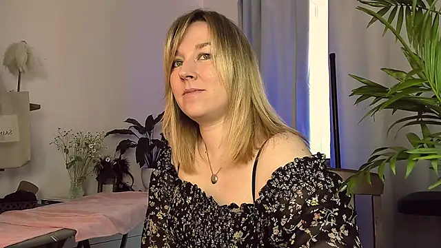 5 in one online show from April 12, 7:00 am