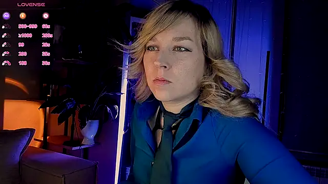 Snapshot of 5_in_one chatting on October 31, 3:36 am 5 in one online show from October 31, 3:36 am