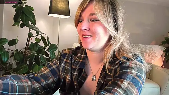 5 in one online show from May 25, 3:39 am