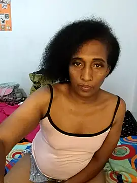Snapshot of Aishamara chatting on November 15, 5:55 am Aishamara online show from November 15, 5:55 am