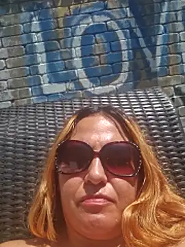 sweetcheekzx online show from April 6, 6:09 pm