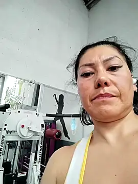 LaInsaciableIntensa online show from February 21, 5:04 pm