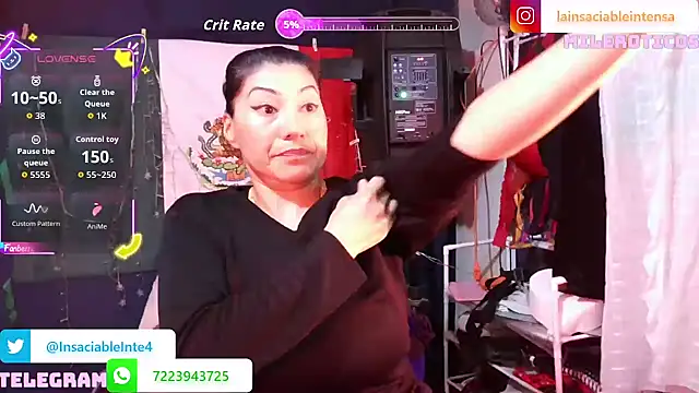 LaInsaciableIntensa online show from May 23, 1:15 am