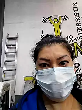 LaInsaciableIntensa online show from January 6, 4:11 pm