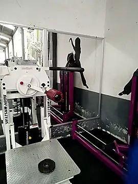 LaInsaciableIntensa online show from January 8, 4:57 pm