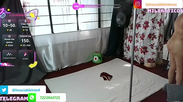 LaInsaciableIntensa online show from December 16, 4:44 pm