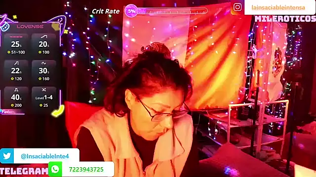 Snapshot of LaInsaciableIntensa chatting on November 7, 1:54 am LaInsaciableIntensa online show from November 7, 1:54 am