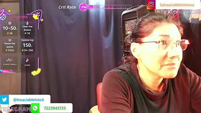 LaInsaciableIntensa online show from May 17, 12:10 am