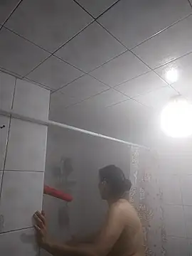 LaInsaciableIntensa online show from January 11, 6:37 pm