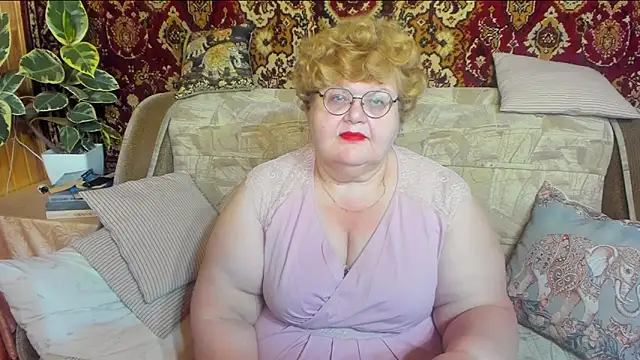 Snapshot of _big_love_ chatting on October 8, 8:20 pm big love online show from October 8, 8:20 pm