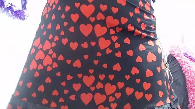 heyline milf online show from November 27, 3:45 pm