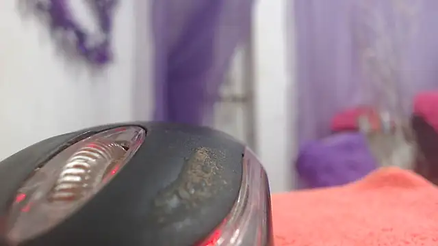 heyline milf online show from November 14, 3:26 pm