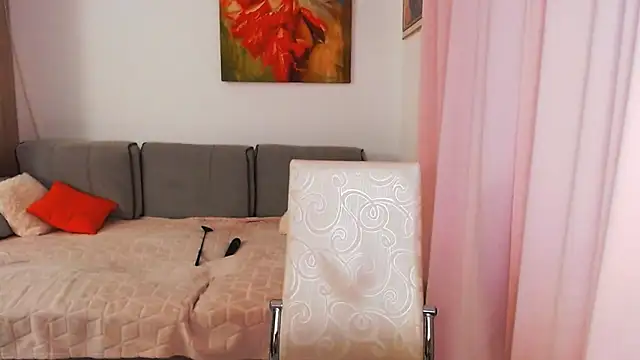 Magic Blondie online show from October 30, 2:25 pm