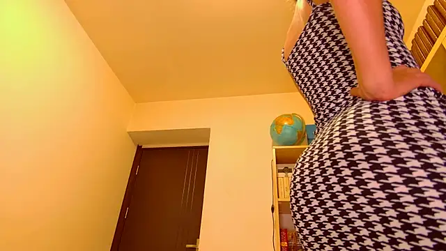Snapshot of purpleariellx chatting on June 27, 11:55 pm purpleariellx online show from June 27, 11:55 pm
