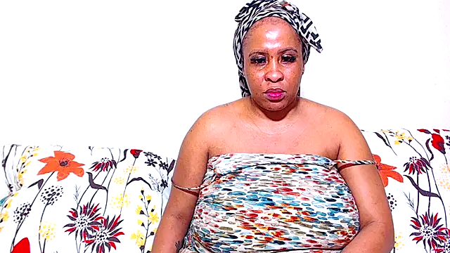 Snapshot of Ebonylovelyx chatting on November 7, 12:53 pm Ebonylovelyx online show from November 7, 12:53 pm