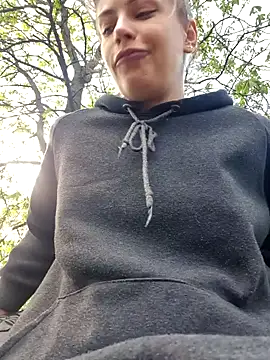 Keli Jessi online show from April 19, 12:50 pm