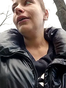 Keli Jessi online show from April 13, 1:37 pm