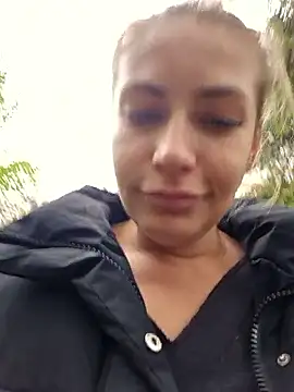 Snapshot of Keli_Jessi chatting on October 6, 1:12 pm Keli Jessi online show from October 6, 1:12 pm