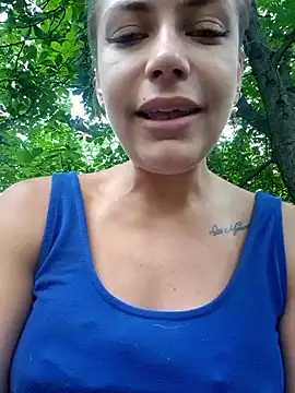 Snapshot of Keli_Jessi chatting on June 18, 3:06 pm Keli Jessi online show from June 18, 3:06 pm